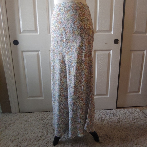 2 Cotton On Women's Floral Print Maxi Skirts Both Size Women's Small - Picture 5 of 8